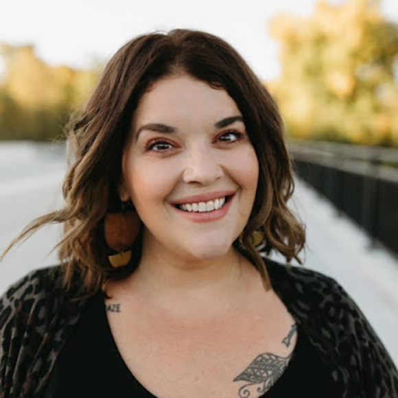 Meet your Posher, Tausha - Picture 1 of 1